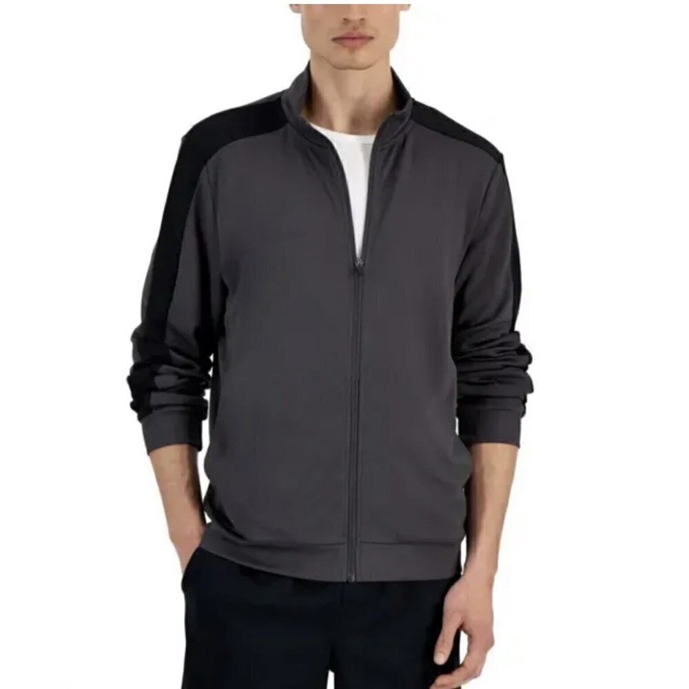 Ideology Performance Light Jacket. Size Small.  New With Tags $35